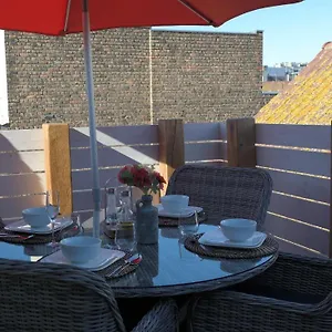 The Rooftop - A Trendy New With Airconditioning, Large Terrace & Free Parking Oostende