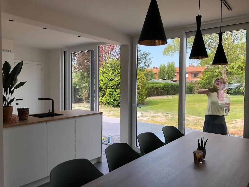 Die Huis 14-Een Oase Van Rust Tussen Polders En Kust Ostend